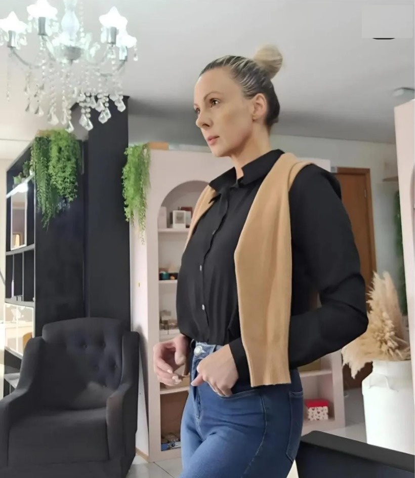 Cortes Femininos e Escovas Modeladas